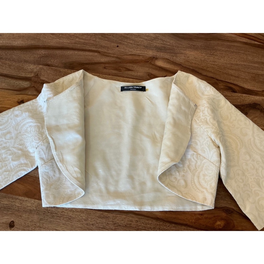 Ellen Tracy Cream Jacquard Cropped Bolero Shrug Jacket Wide 3/4 Sleeve Womens 4 - Picture 10 of 11